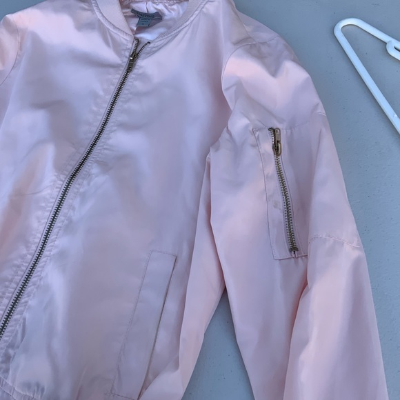 Old - Picture 3 of 5